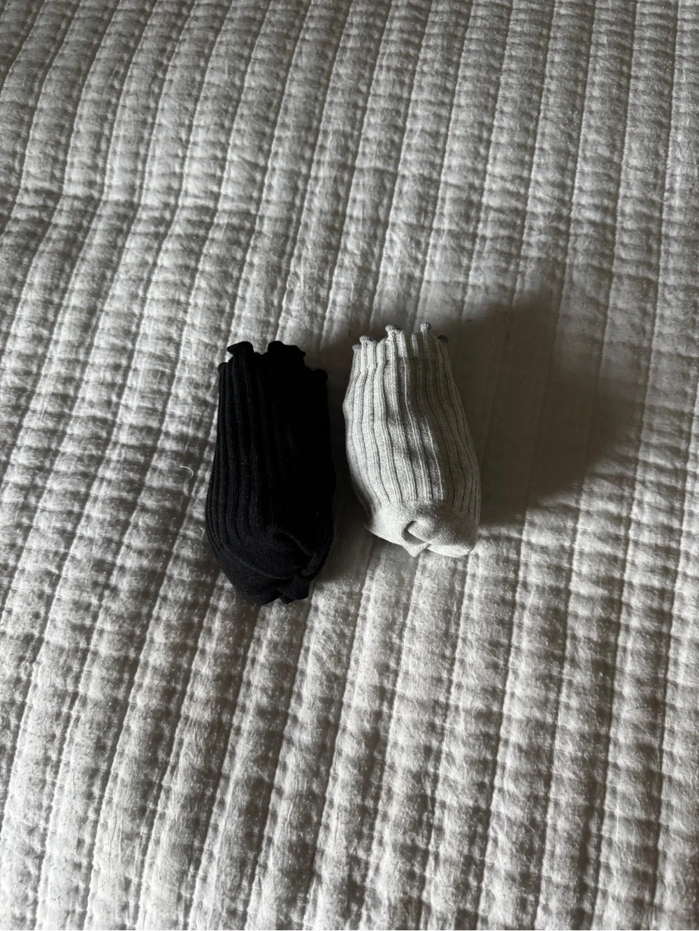 Set of 2 Ruffle Ankle Crew Socks Black & Heather Grey Lettuce Edge Trim Coquette